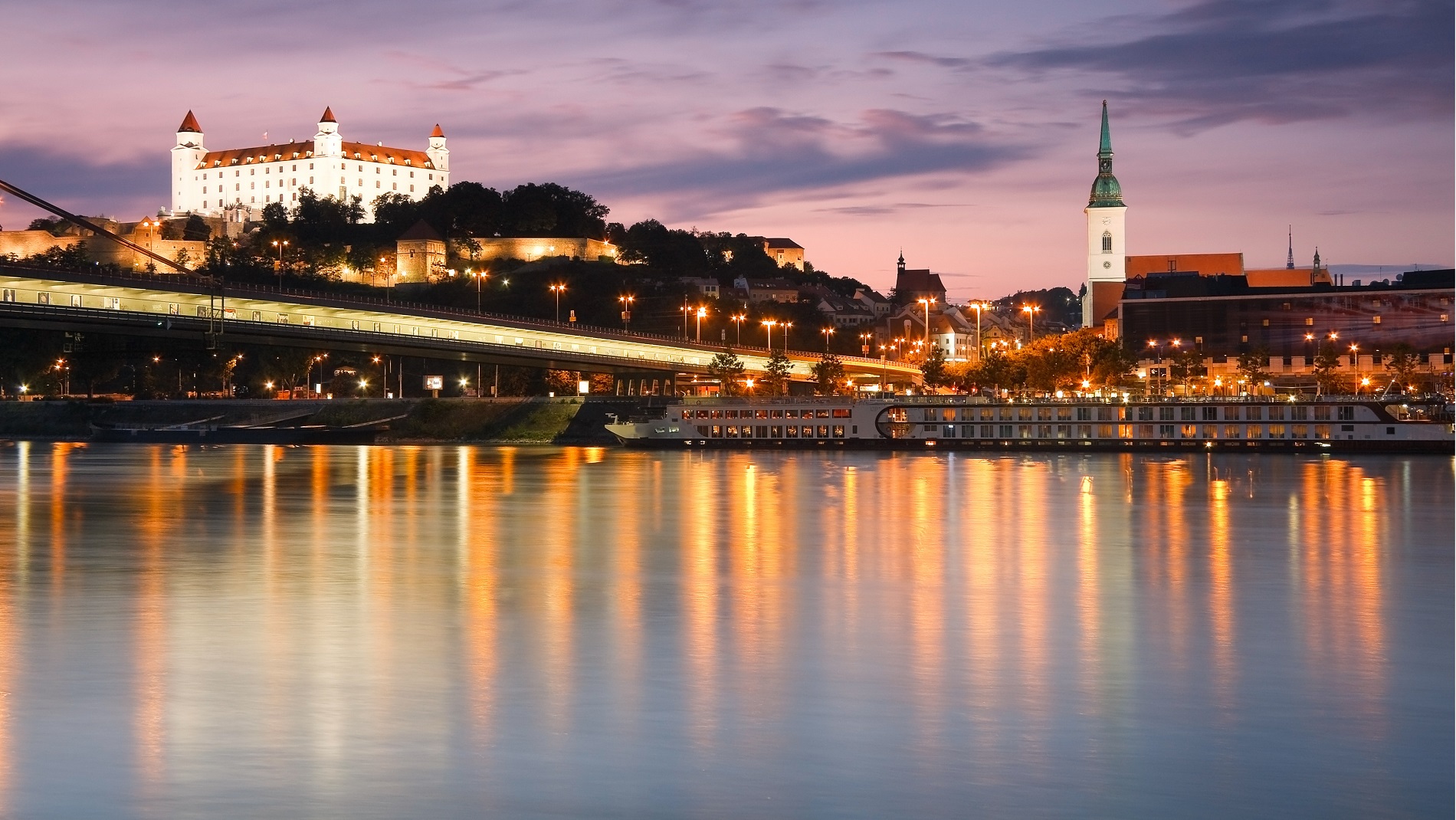 Bratislava Slide background